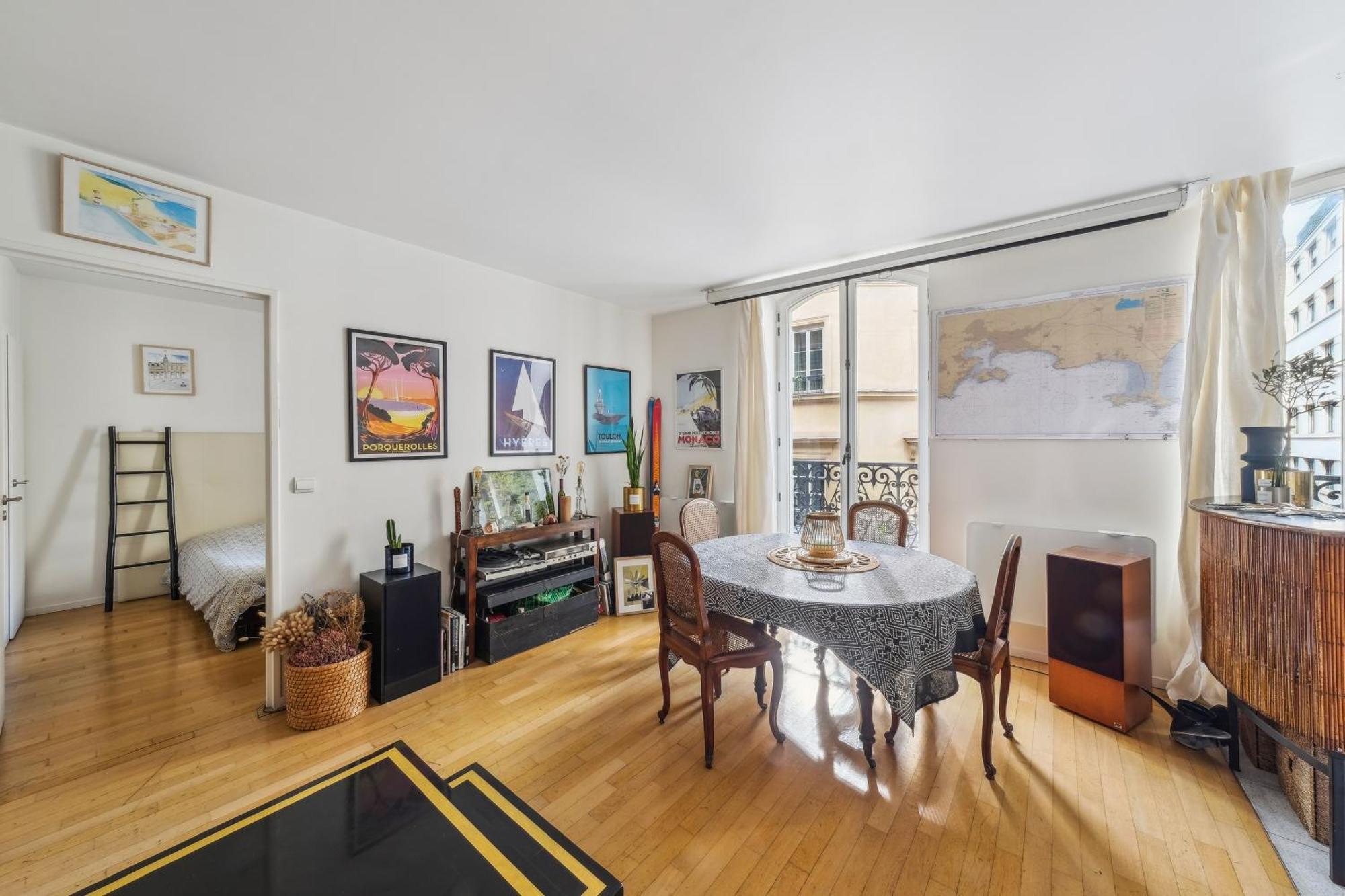 Attractive 2 People For 2 People In Saint-lazare By Weekome Appartamento Parigi